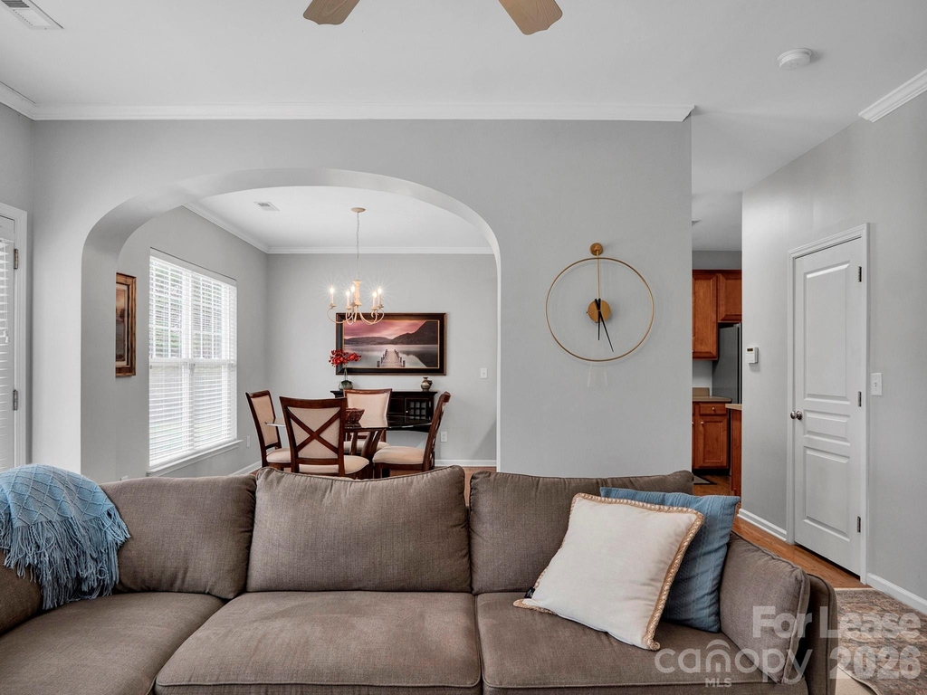 1401 Hammond Drive - Photo 9