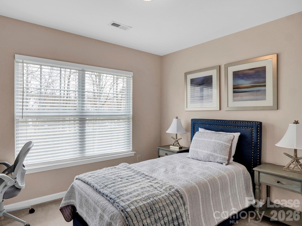 1401 Hammond Drive - Photo 30