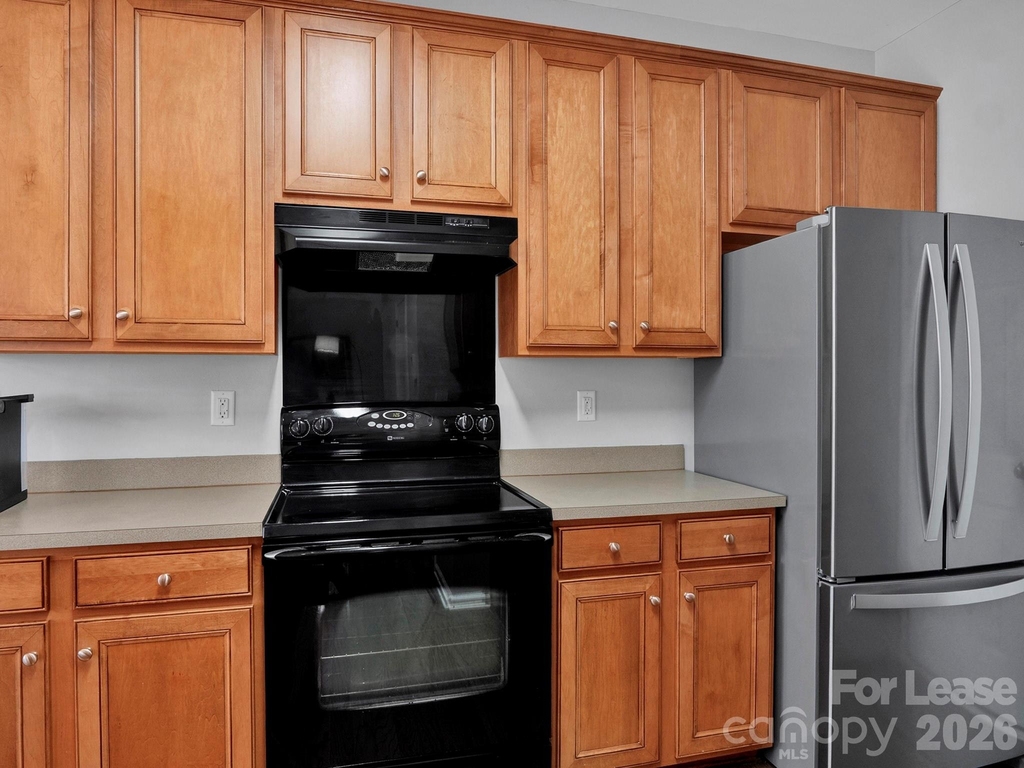 1401 Hammond Drive - Photo 16
