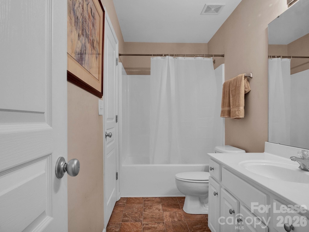 1401 Hammond Drive - Photo 29