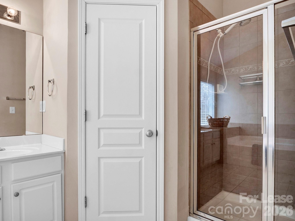 1401 Hammond Drive - Photo 26