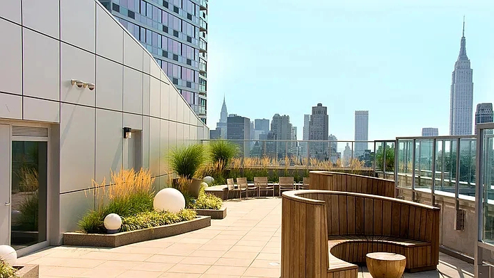 505 West 37th Street - Photo 7