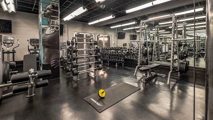 400 West 37th Street - Photo 7
