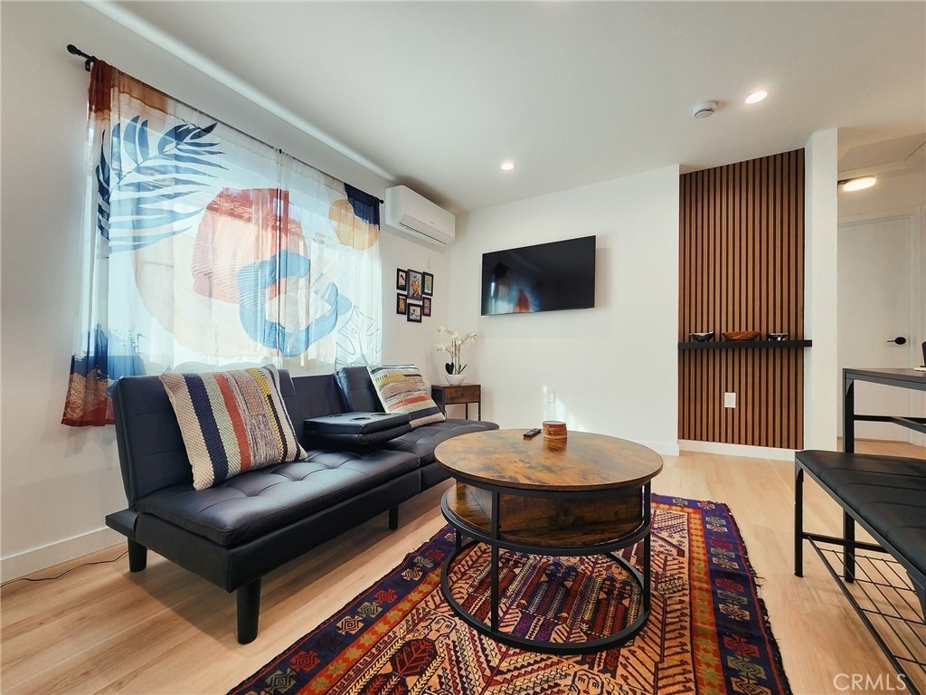22131 Bassett Street - Photo 2