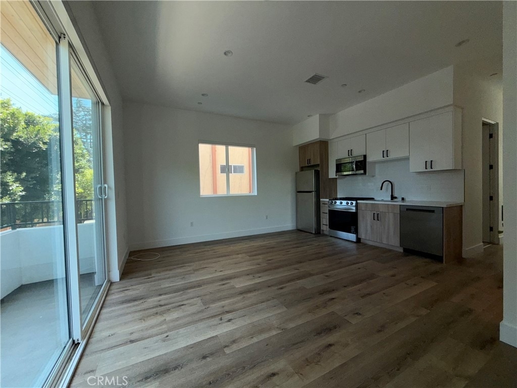 5044 Laurel Canyon Boulevard - Photo 0
