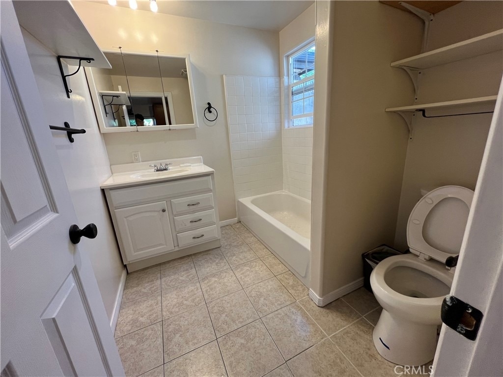 4727 Milne Drive - Photo 4