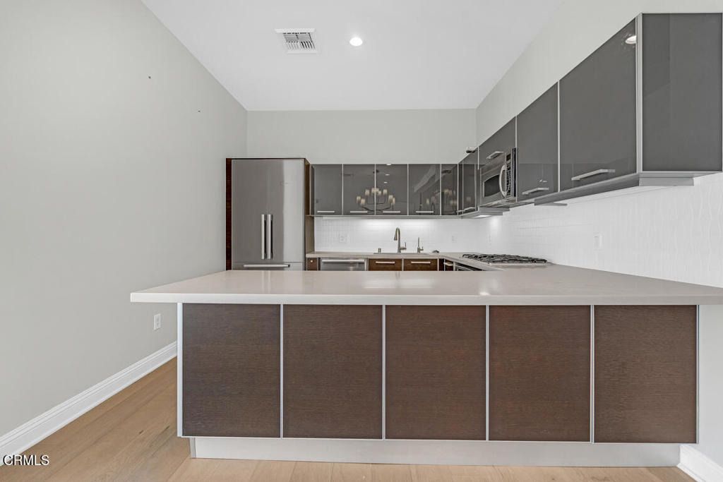 801 S Grand Avenue - Photo 26