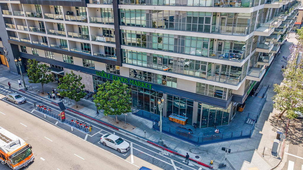 801 S Grand Avenue - Photo 8