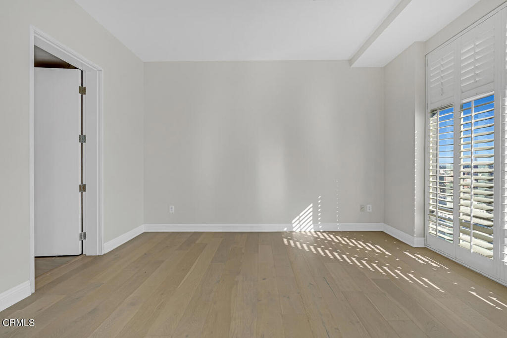 801 S Grand Avenue - Photo 41