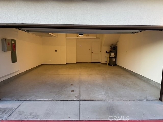 2420 E. Lincoln Avenue - Photo 29