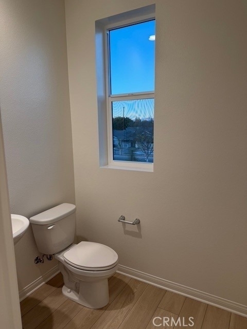 2420 E. Lincoln Avenue - Photo 7