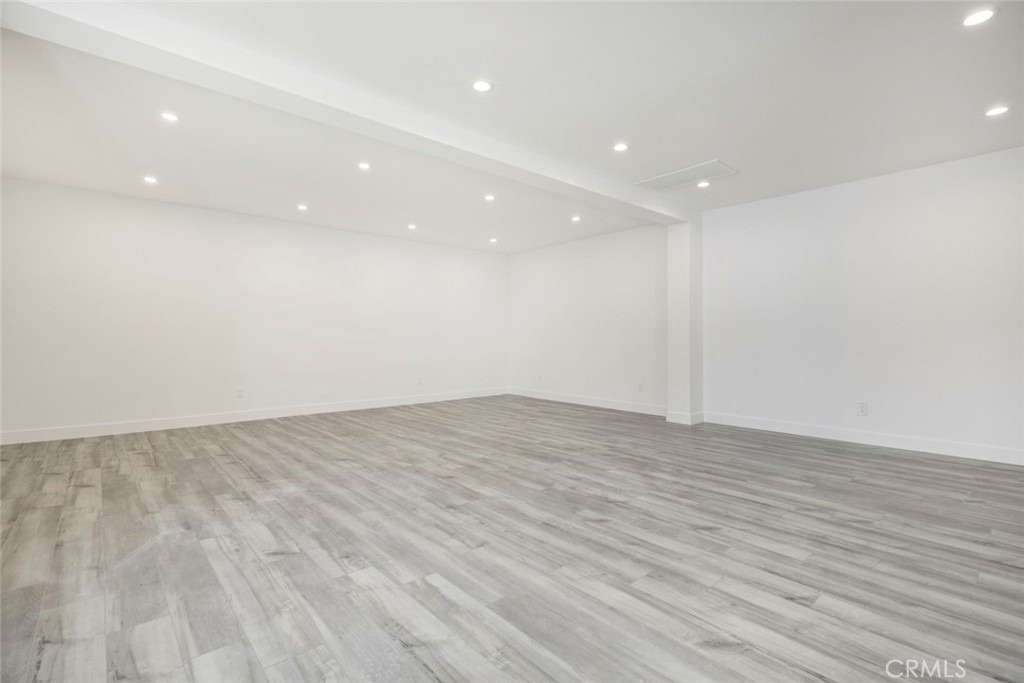 11326 Haskell Avenue - Photo 1