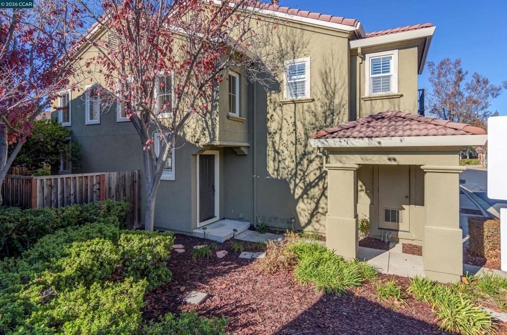 135 Coralflower Ln - Photo 3