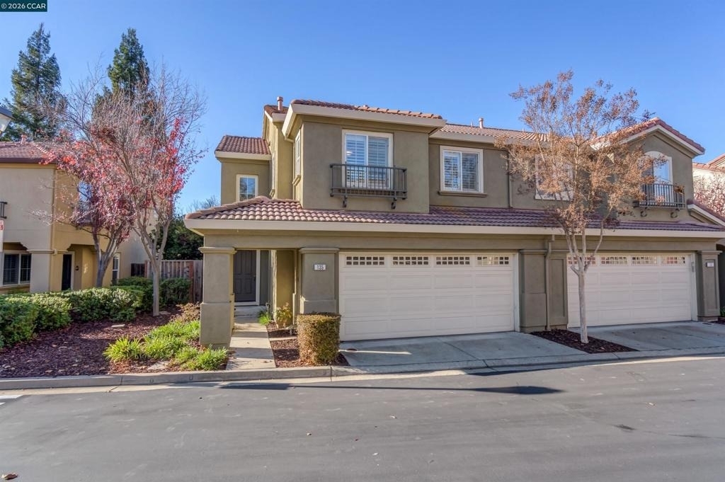 135 Coralflower Ln - Photo 1