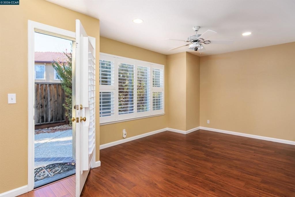 135 Coralflower Ln - Photo 9