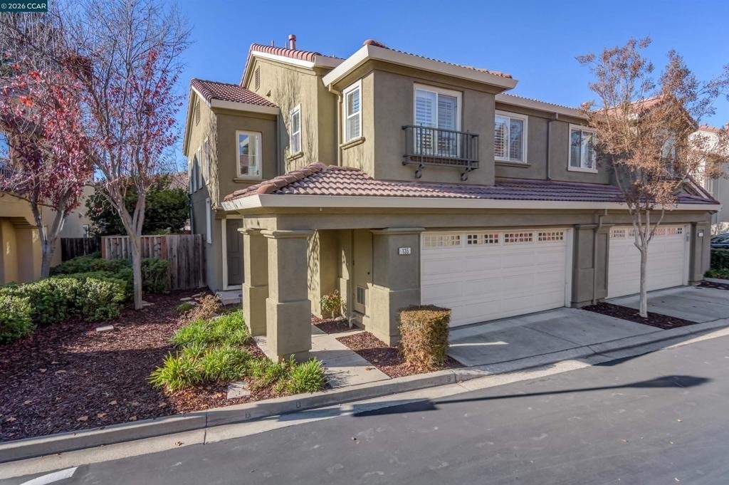 135 Coralflower Ln - Photo 0