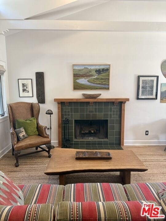 220 France Circle - Photo 0