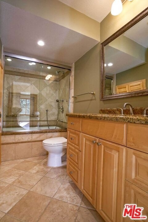 17097 Palisades Circle - Photo 15