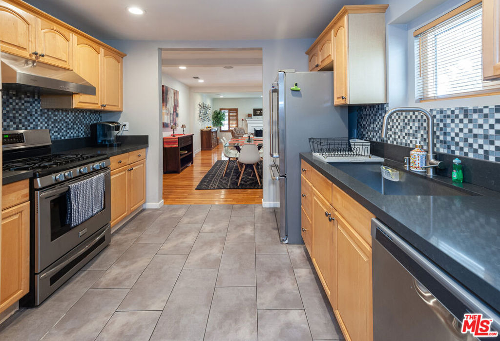 5226 College View Avenue - Photo 3