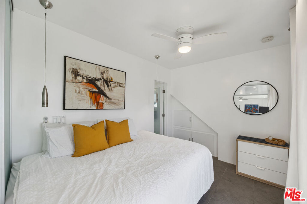 11 24th Avenue - Photo 16