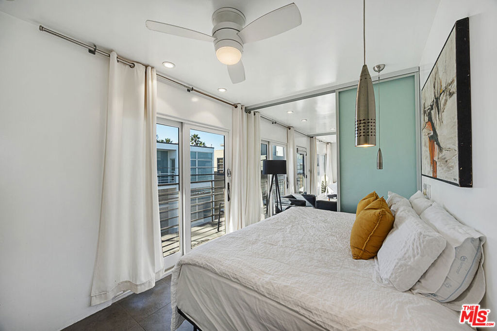 11 24th Avenue - Photo 18