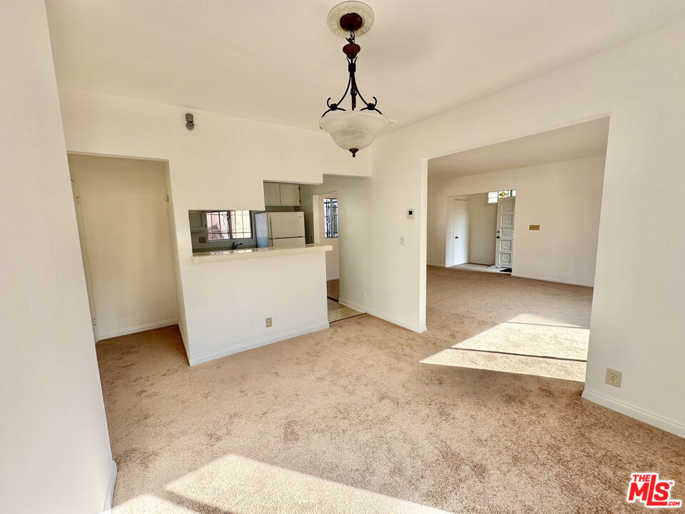 6069 1/2 Cashio Street - Photo 9
