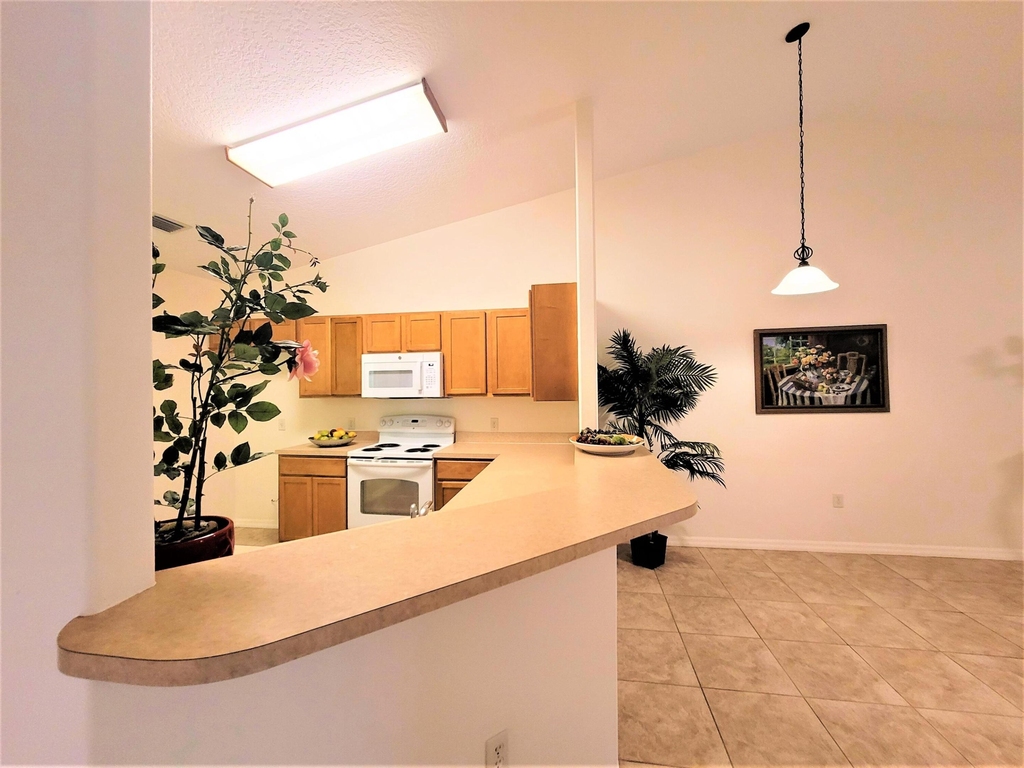 351 Del Monte Road - Photo 5