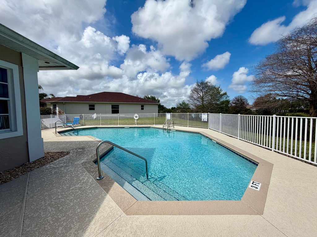 6295 33rd Manor - Photo 21
