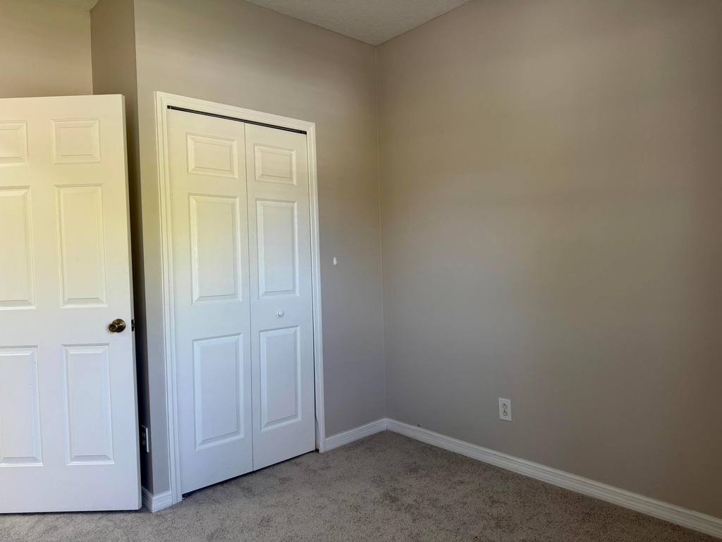 6295 33rd Manor - Photo 17