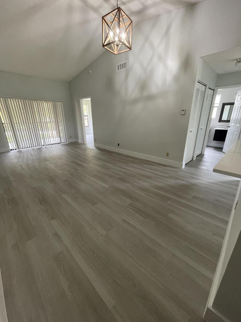 3350 Jaywood Terrace - Photo 3