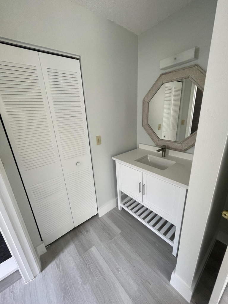 3350 Jaywood Terrace - Photo 6