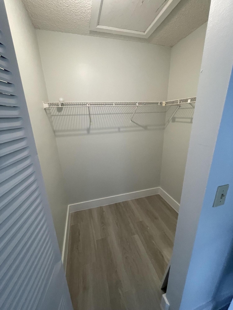 3350 Jaywood Terrace - Photo 14