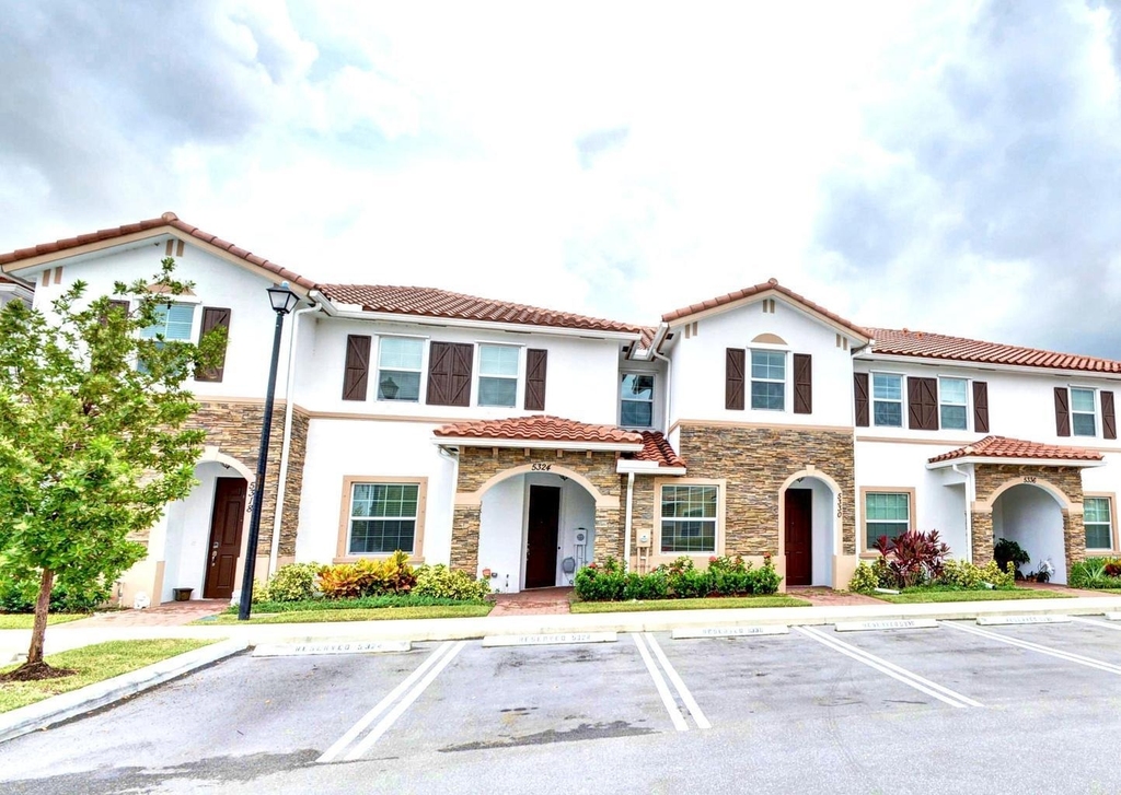 5330 Ellery Terrace - Photo 0