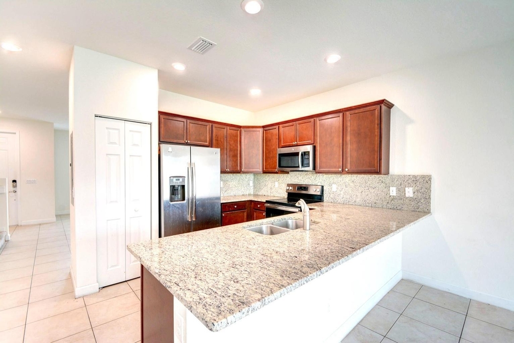 5330 Ellery Terrace - Photo 1