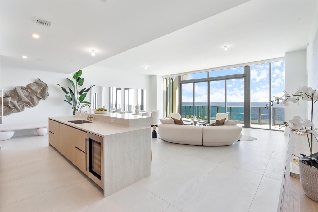 900 N Ocean Boulevard - Photo 2