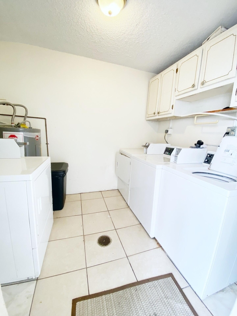 308 Southwind Court - Photo 19