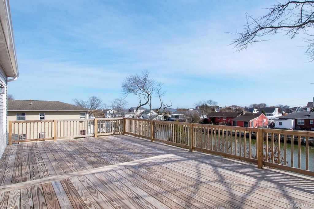 126 Trafalgar Drive - Photo 12