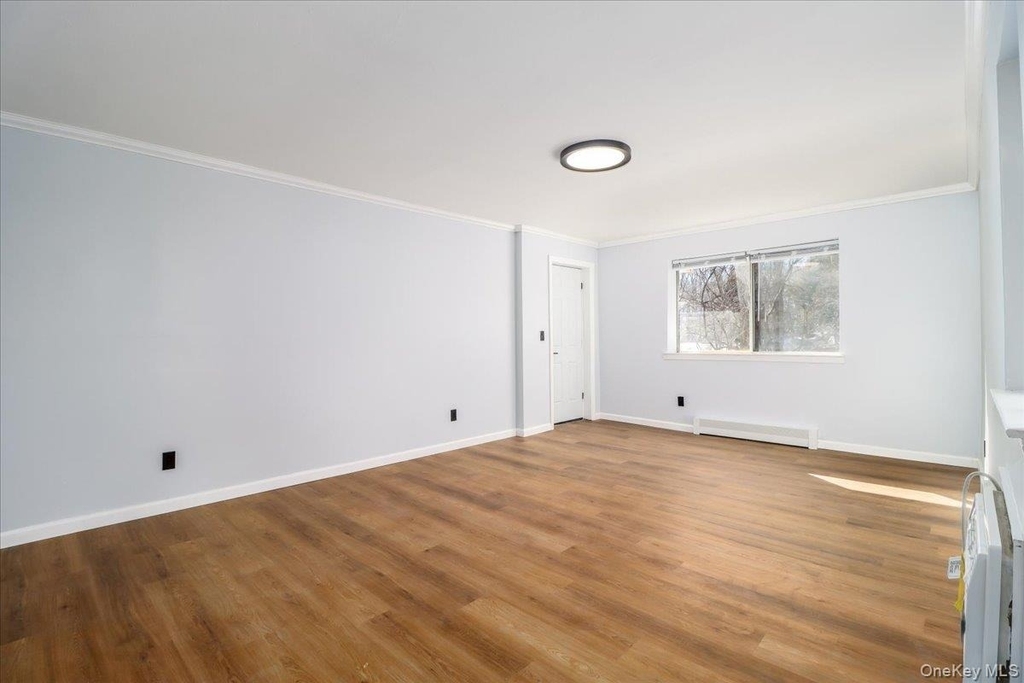 615 Fox Run Lane - Photo 4
