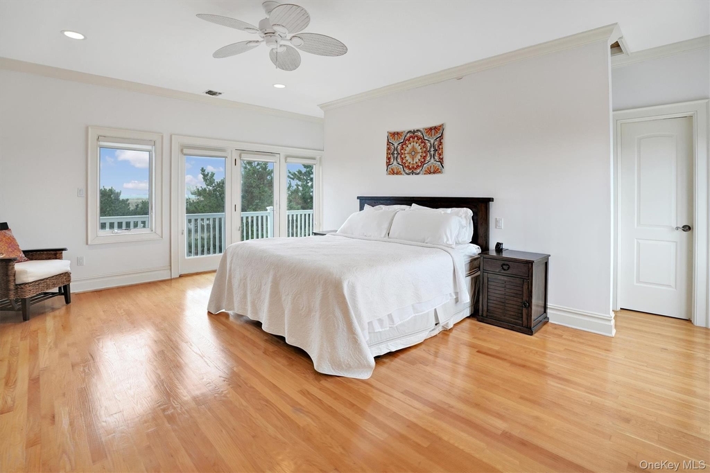 605 Dune Road - Photo 21