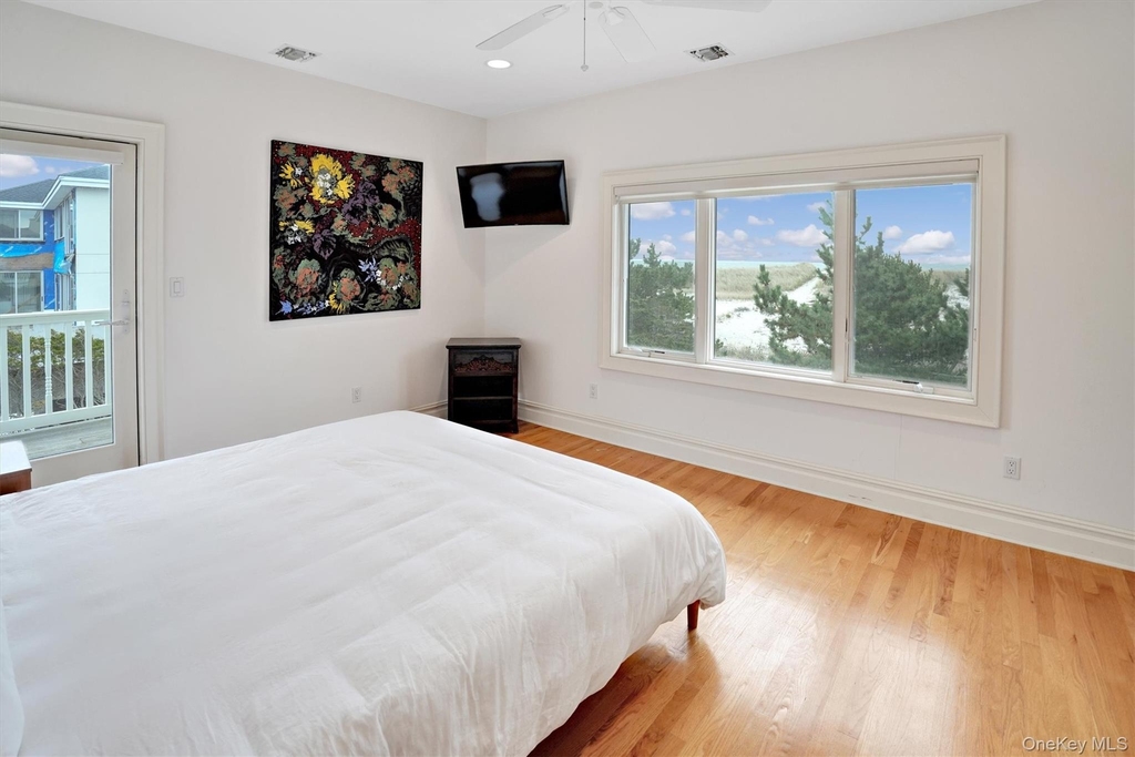 605 Dune Road - Photo 24