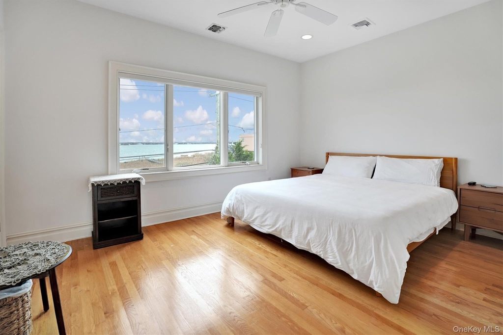 605 Dune Road - Photo 26