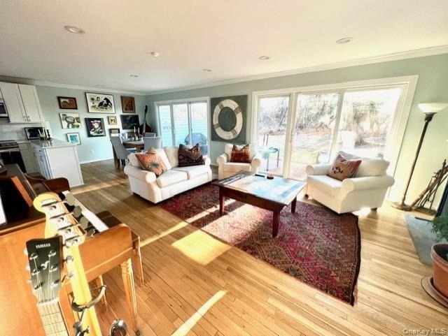 25 Mitchell - Photo 4