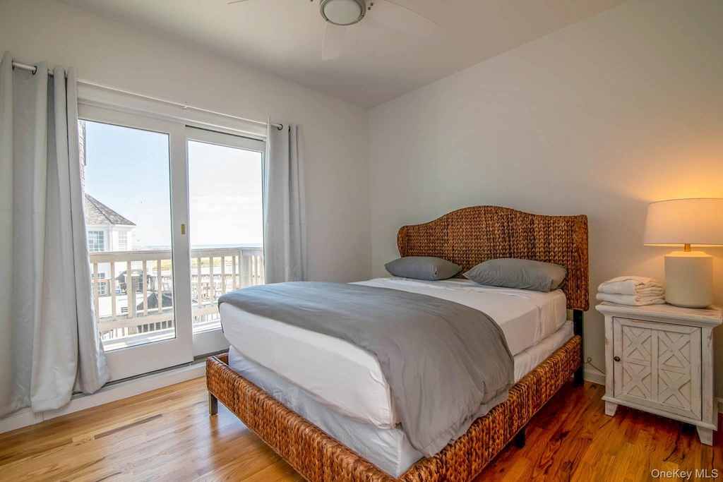 675 Dune Road - Photo 12