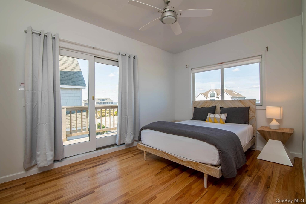 675 Dune Road - Photo 10