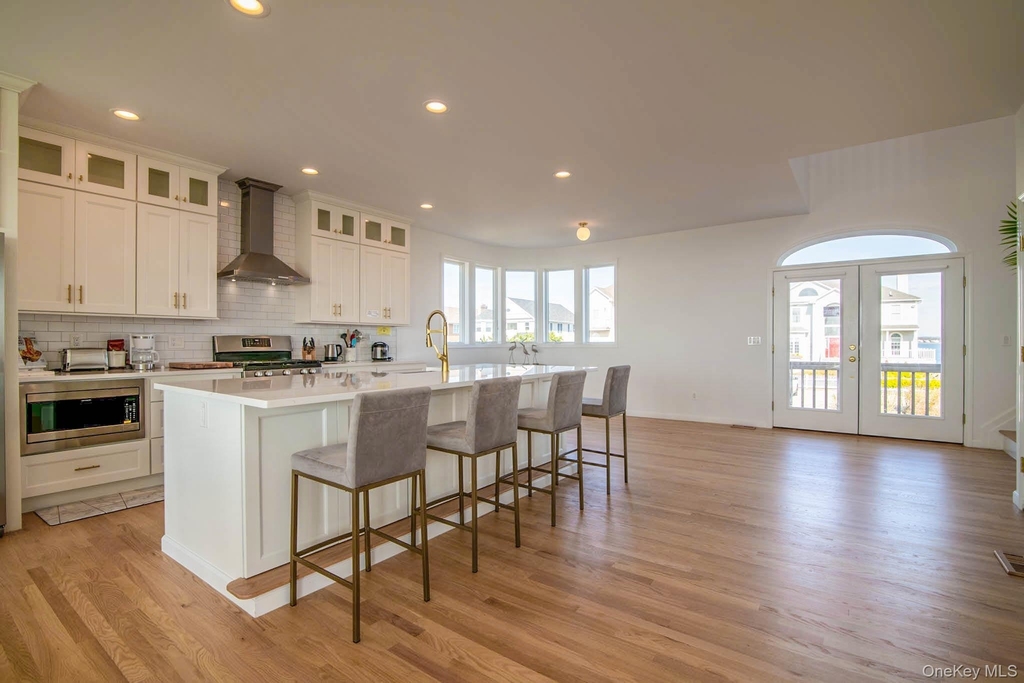 675 Dune Road - Photo 8