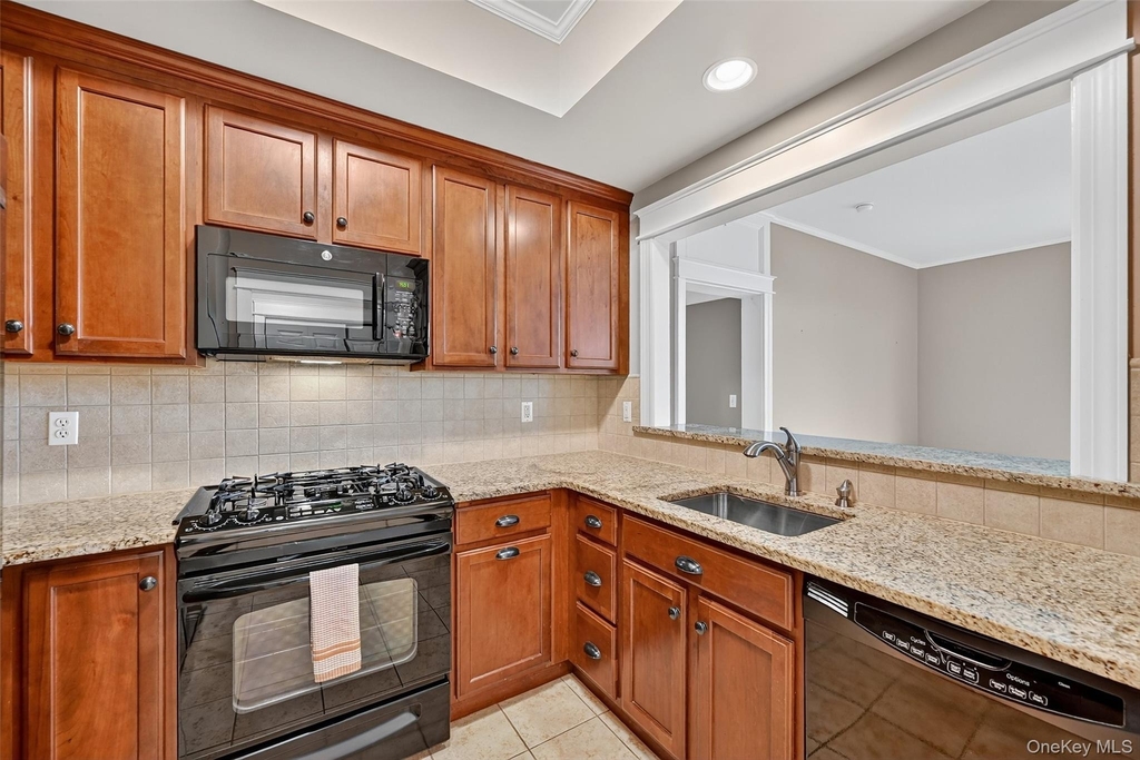 15 Cropsey Street - Photo 5