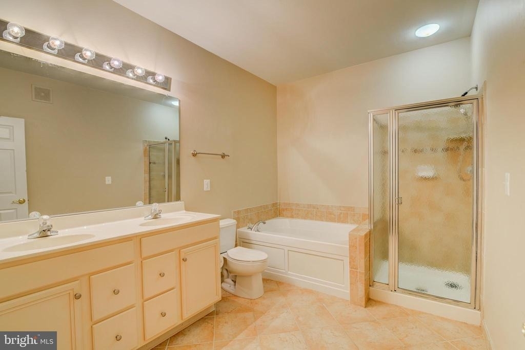 43920 Hickory Corner Terrace - Photo 22