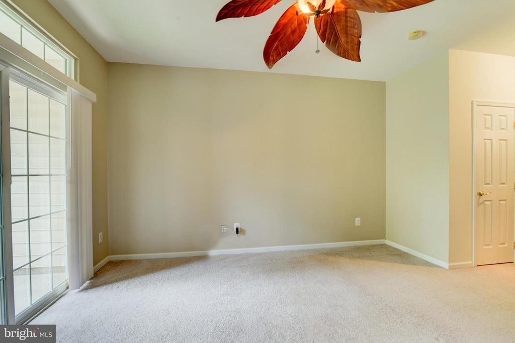 43920 Hickory Corner Terrace - Photo 25