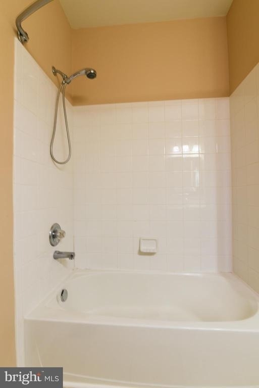 43920 Hickory Corner Terrace - Photo 18