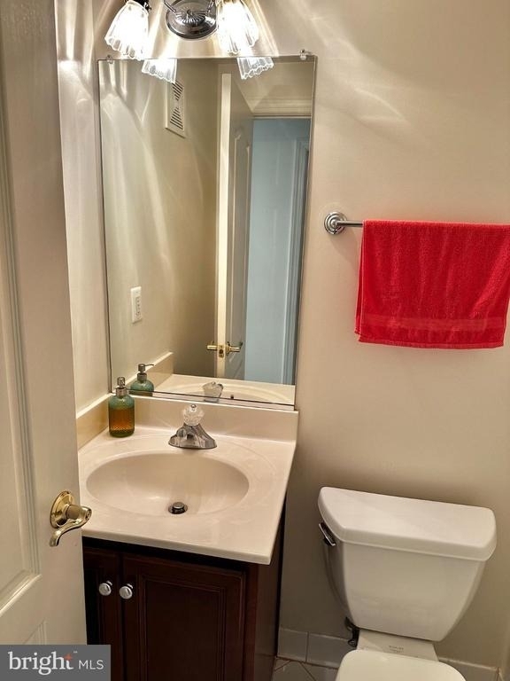 1607 Seneca Avenue - Photo 32